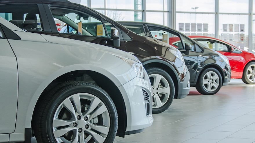 Concesionarios piden pagar patente sobre el precio de venta