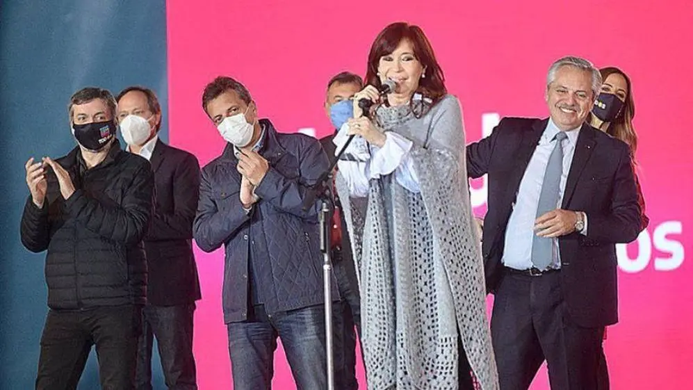 Stolbizer cree que se viene una etapa de radicalización del gobierno