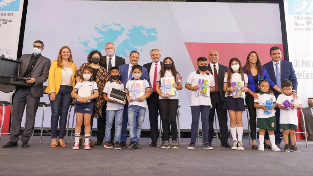 Alberto Fernández estuvo en la inauguración del ciclo lectivo 2022