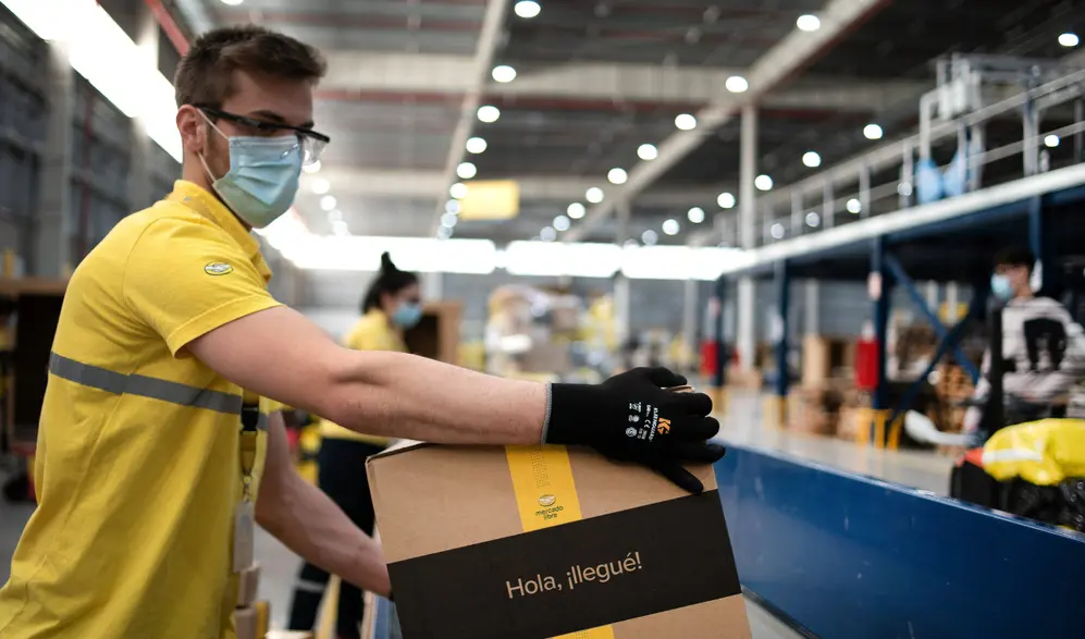 Mercado Libre quedó segunda entre las empresas preferidas por los jóvenes como lugar donde trabajar