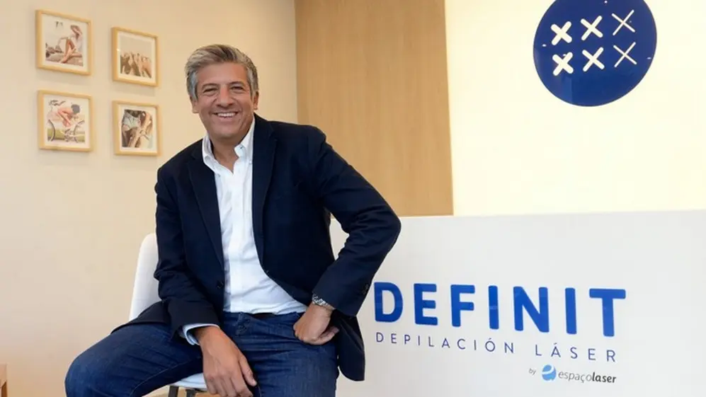 Ferrer sabía que existía tecnología de punta para la depilación láser que en Argentina no se usaba: tecnología que garantiza resultados en 6 sesiones