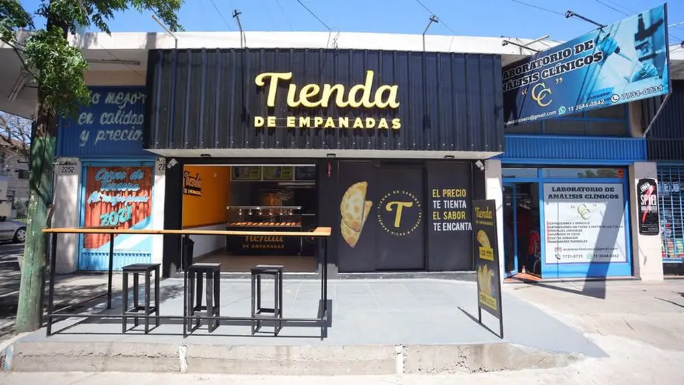 Hasta 2015 eran Casa de la Nonna, pero se reinvertaron y como Tienda de Empanadas ya lograron 66 franquicias
