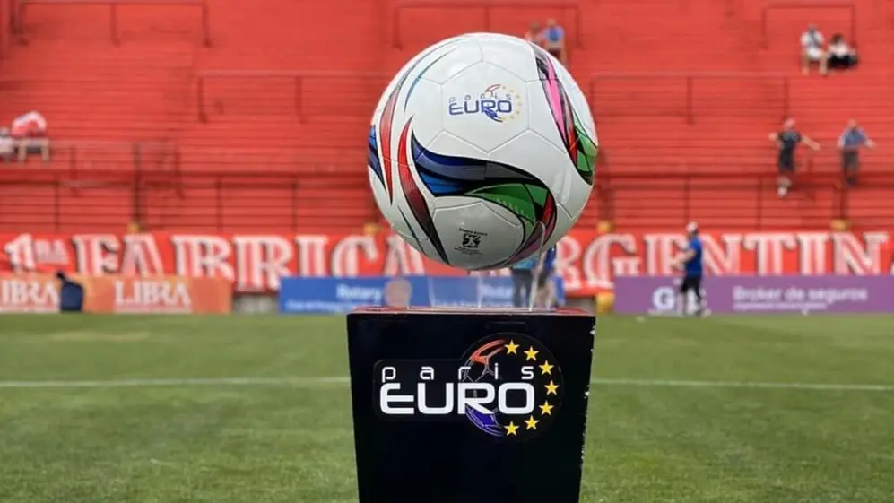 La pelota oficial de la Superliga fue creada por Euro Paris, una marca argentina.
