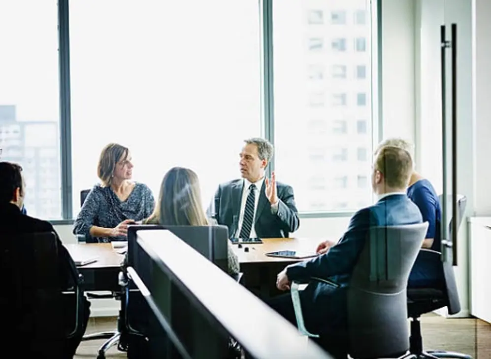 Una billetera compartida aumenta la confianza en una junta directiva.