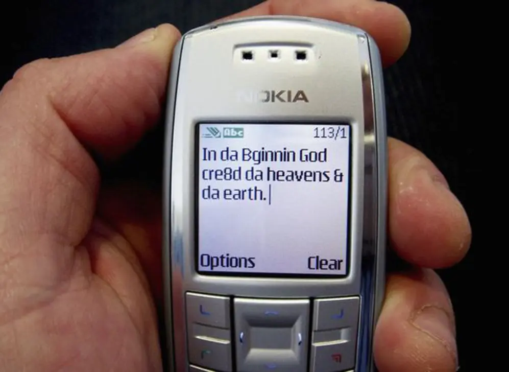 El ocaso de los SMS comenzó con WhatsApp.