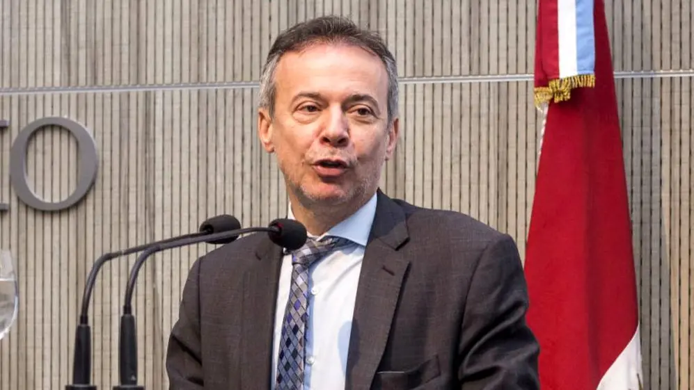Artana alertó por la cuestión fiscal y dijo que algo temporal puede ser permanente y generar una pesadilla