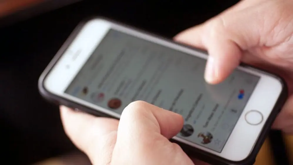 Hay diferencias leves entre el iPhone y Android al momento de salir de un grupo en WhatsApp.