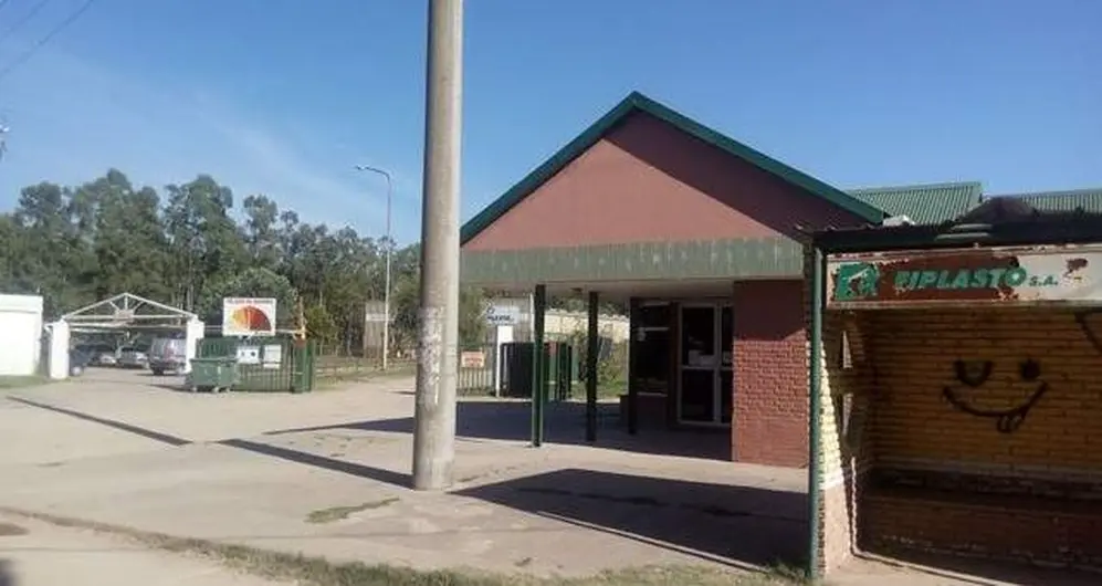 La empresa se dedica a la construcción de materiales para la construcción 