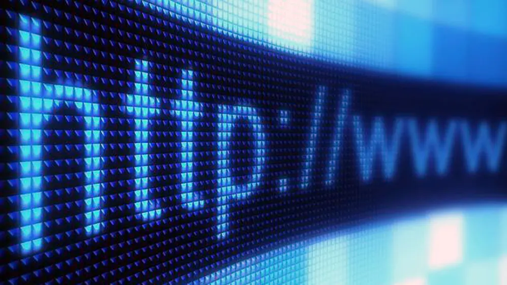 Los diseñadores crearon el sistema para identificar de manera única un destino electrónico en Internet, no uno físico exacto. 