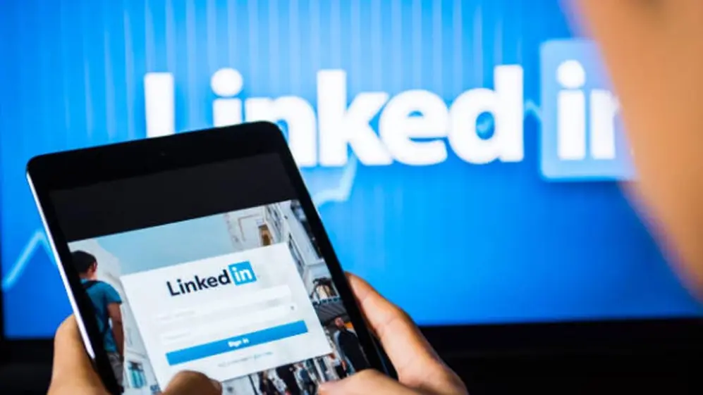 Linkedin es la mejor plataforma para comenzar a buscar un trabajo remoto en español