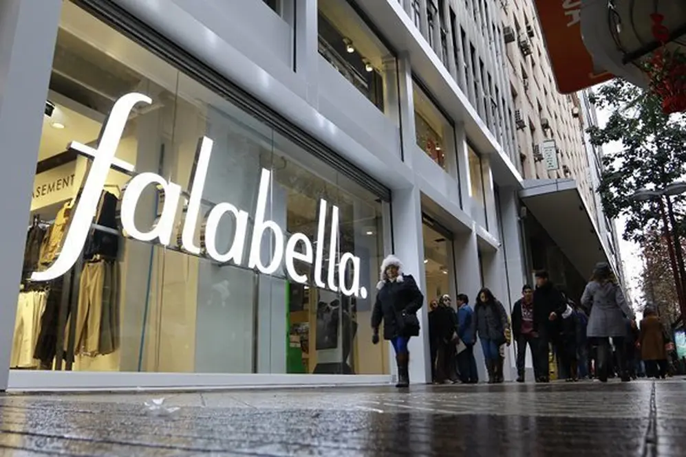 La decisión de Falabella generó alarma y reforzó la idea del 