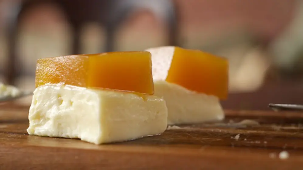 El dulce de batata acompañado con queso, un clásico postre argentino