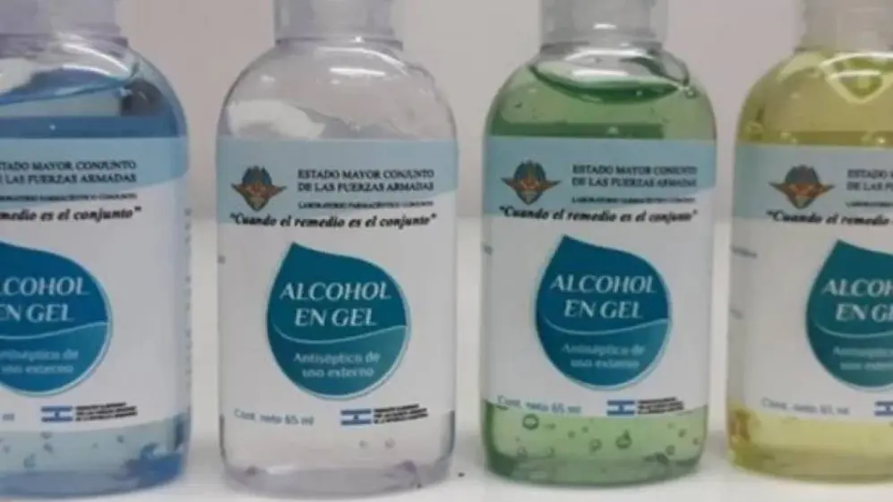 Las Fuerzas Armadas están produciendo alcohol en gel