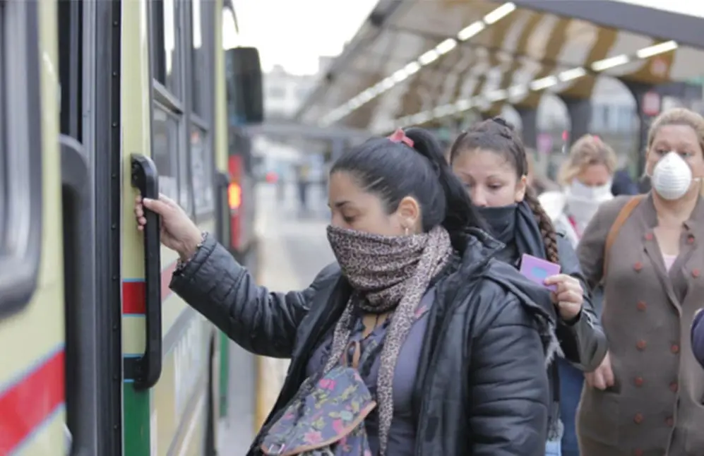 Los pasajeros están pensando dos veces si volver a usar el transporte público