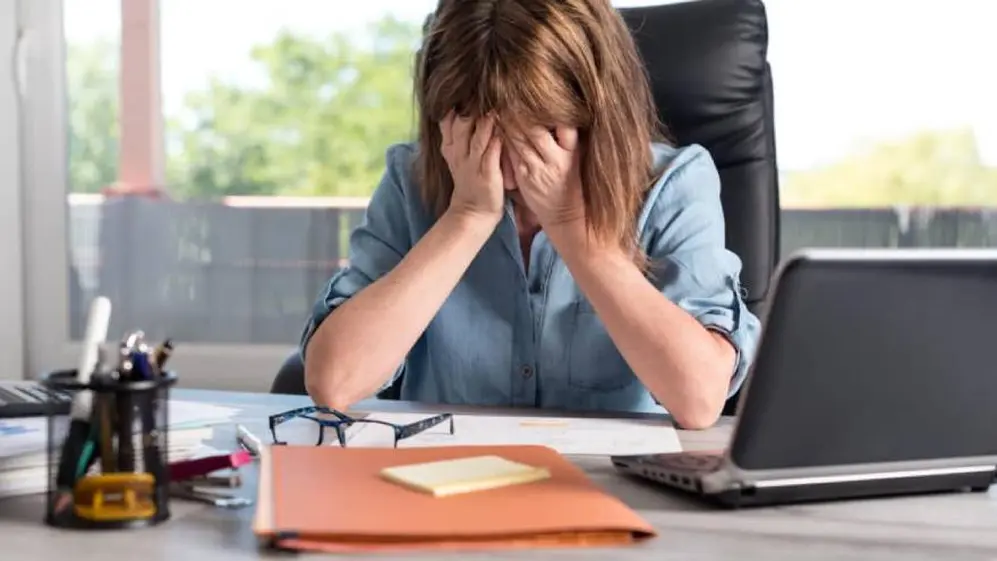 Trabajar desde casa puede generar ansiedad, depresión, insomnio, entre otros problemas