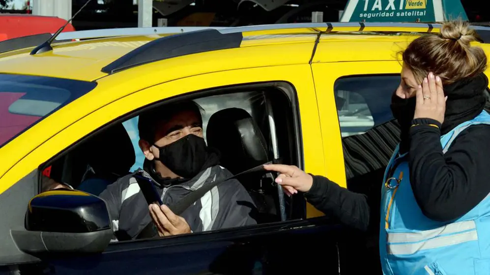 Los taxis tienen sus requisitos para la renovación del registro.