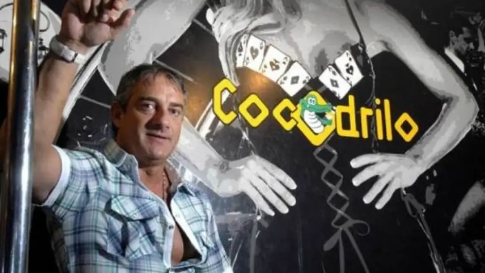 Omar Suárez, dueño del boliche, busca ayudar a los comerciantes que no pueden abrir por la cuarentena