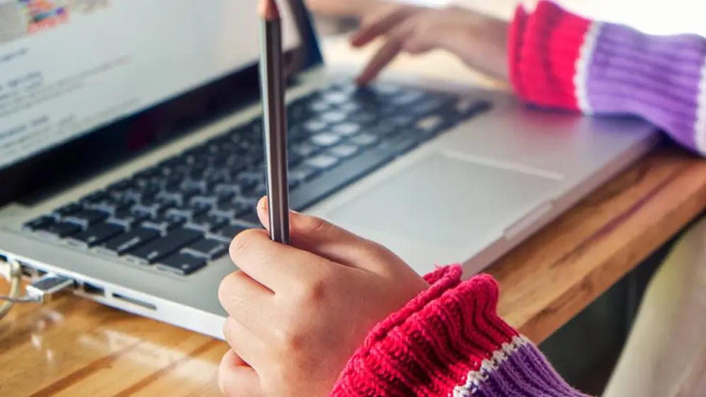 Hay cursos online gratis dirigidos especialmente a los más chicos
