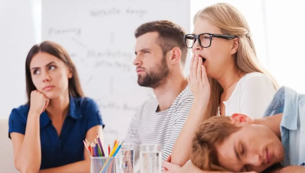 Técnicas psicológicas para despertar y cautivar el interés del público en tu marca personal