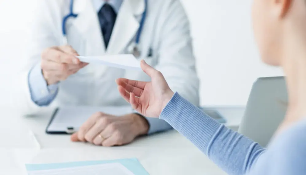 La púrpura senil, para su diagnóstico, requiere una consulta médica