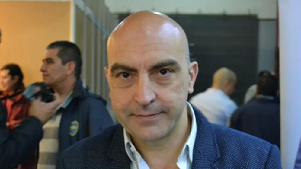 En 2012 Bulat brindó una sencilla explicación sobre por qué los ahorristas dejan de lado al peso y buscan refugio en el dólar