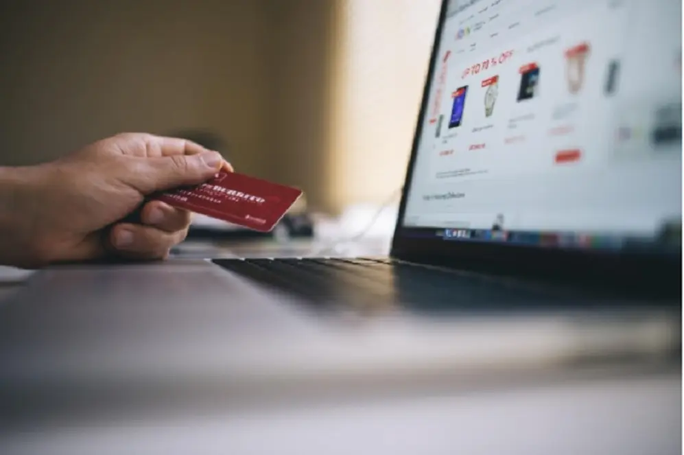 Las herramientas digitales permiten conocer la interacción de los consumidores y lograr que lleguen al botón de compra