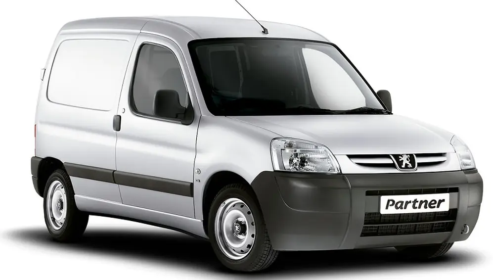 La Peugeot Partner es uno de los vehículos que se va a subastar