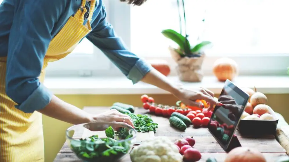 Quienes llevan una alimentación vegana pueden tener mayor riesgo de fracturas