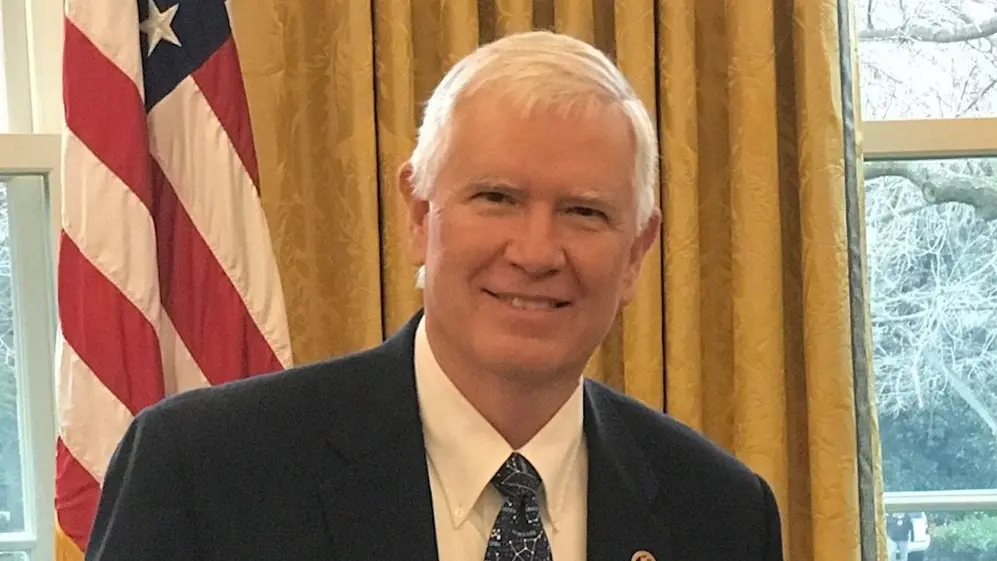 El representante estadounidense Mo Brooks