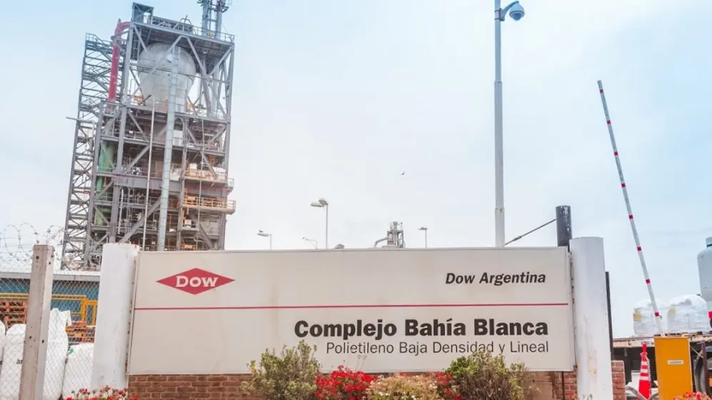 La compañía busca concentrar su producción industrial en Bahía Blanca.