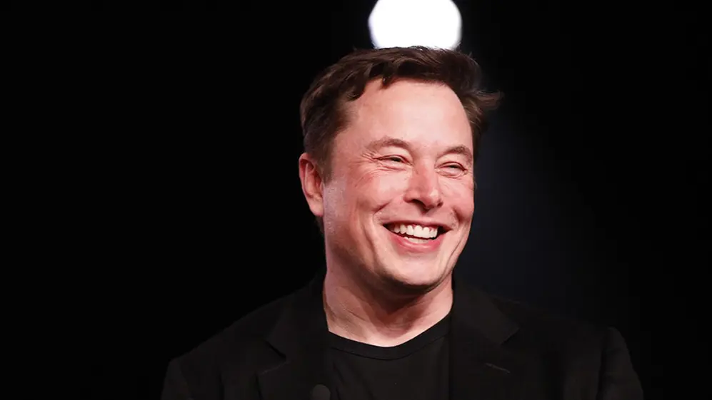 Elon Musk es un bromista que hace sus chistes realidad