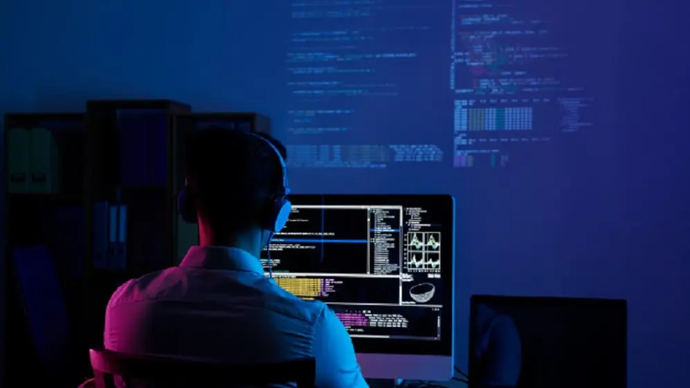 los programadores ganan alrededor de 3.000 dólares por mes