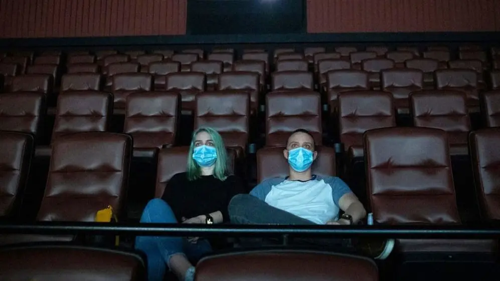 Los cines abrieron sus puertas y establecieron estrictos protocolos para su funcionamiento
