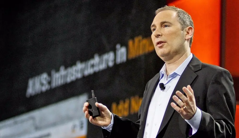 Andy Jassy, CEO de Amazon, anunció el regreso de la presencialidad