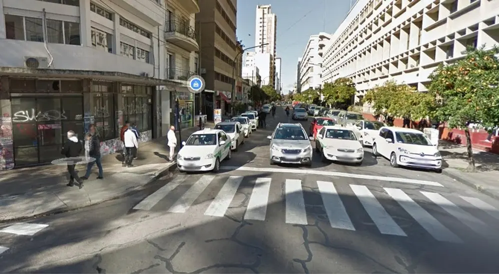 En este sector del centro de la ciudad de La Plata se cometió el insólito delito 