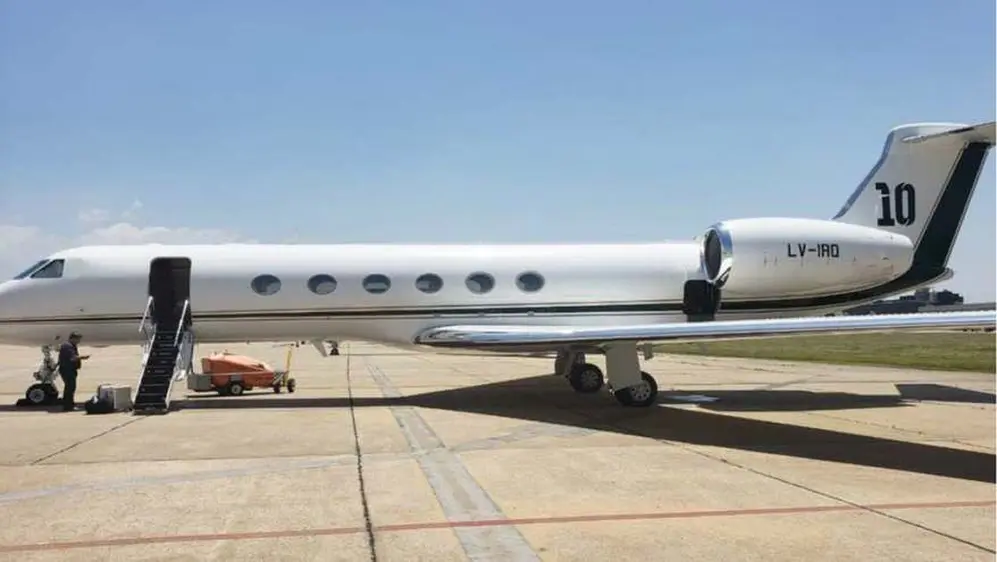 El jet propiedad de Lionel Messi que utilizó el Presidente para llegar a México.
