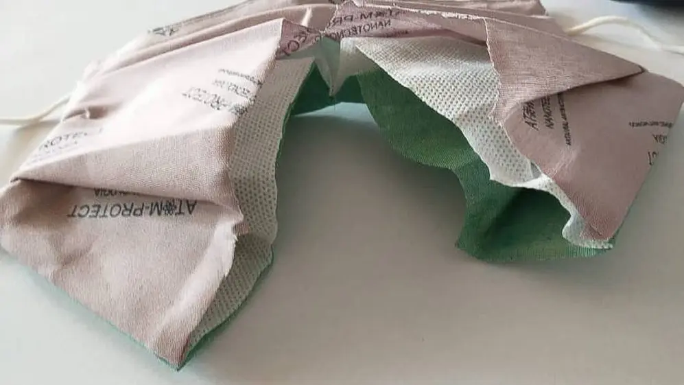 Las tres capas filtrantes del barbijo del CONICET