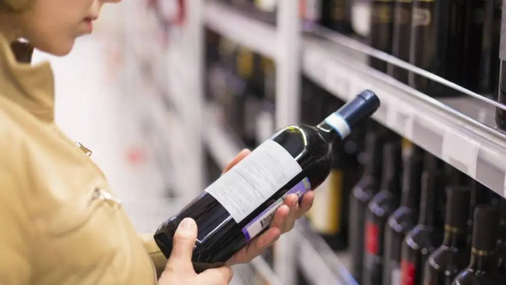 Elegir un vino para regalar con una cosecha que sea especial puede ser un lindo detalle