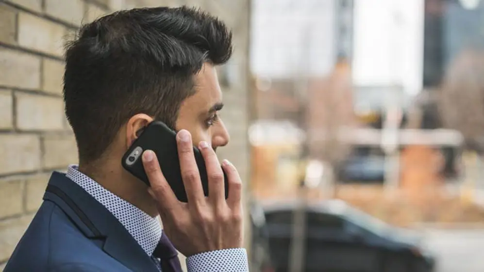 Los celulares también corren riesgo de contraer virus.