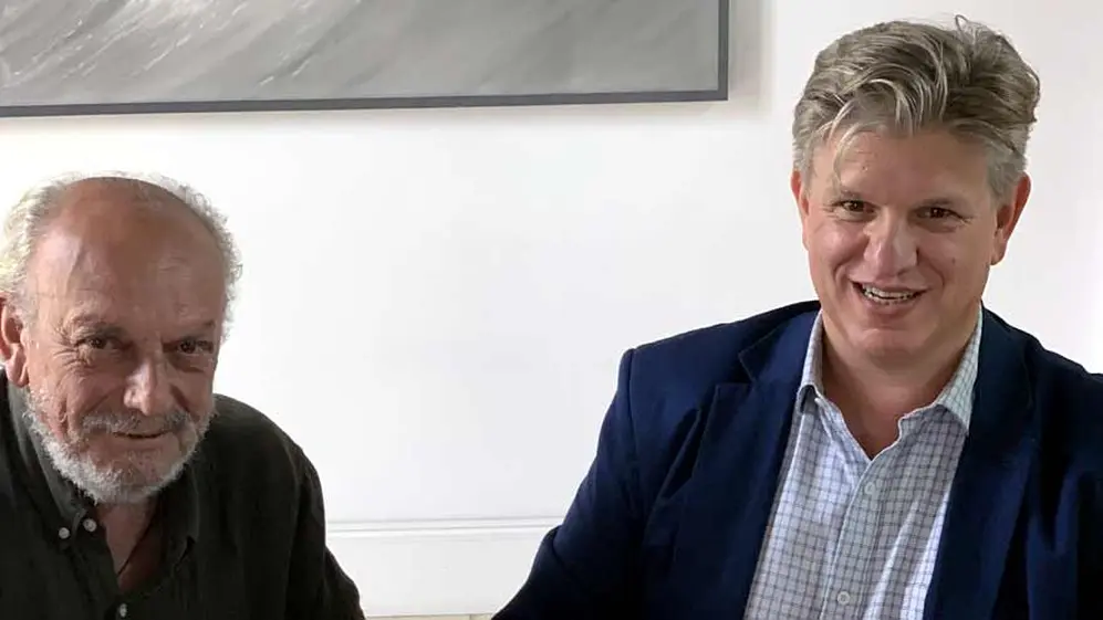 De izquierda a derecha: Conrado González y Fabián Ruocco, presidentes de las asociaciones que impulsaron la conformación de VinTecAr 4.0.