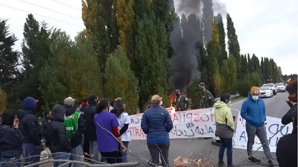 Uno de los cortes que afectan la actividad productiva en Neuquén.