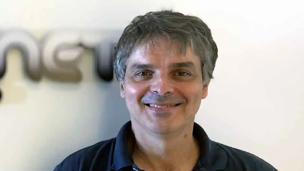 César Fernández: 