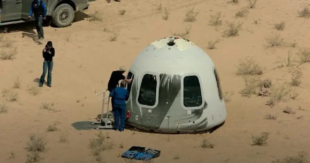 ¿Cuánto debés medir y pesar si quieres viajar en la nave de Jeff Bezos?
