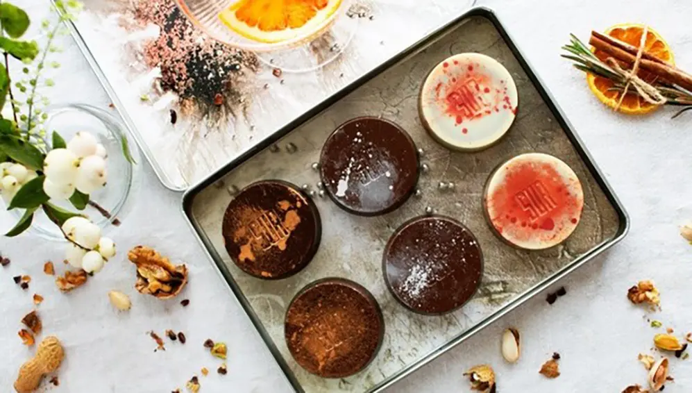 Dos argentinos decidieron crear y vender alfajores en Reino Unido, donde estos no existían