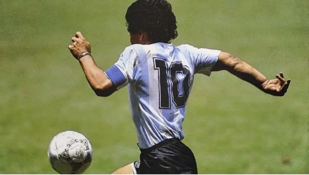 La explotación de la imagen y el recuerdo de Maradona puede deparar pingües ganancias.