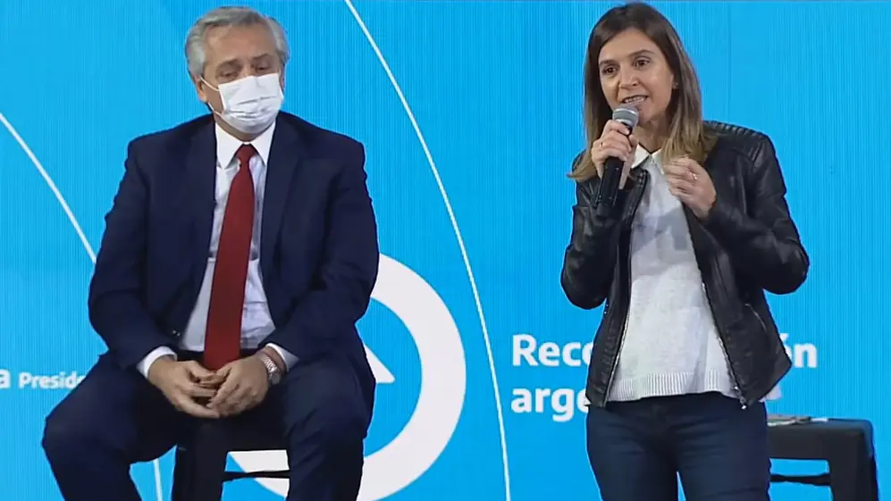 Fernanda Raverta, titular de Anses, una de las que presentó su renuncia a Fernández.