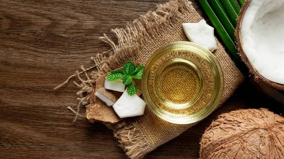 El aceite de coco se puede utilizar en diversas preparaciones