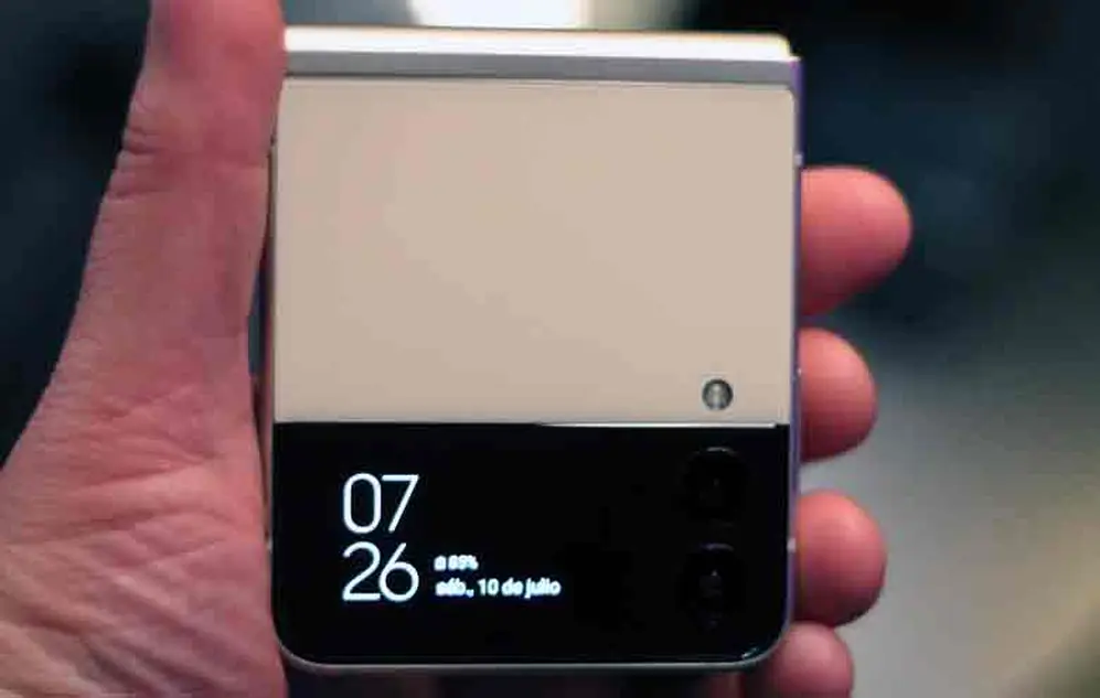 Samsung Galaxy Z Flip 3