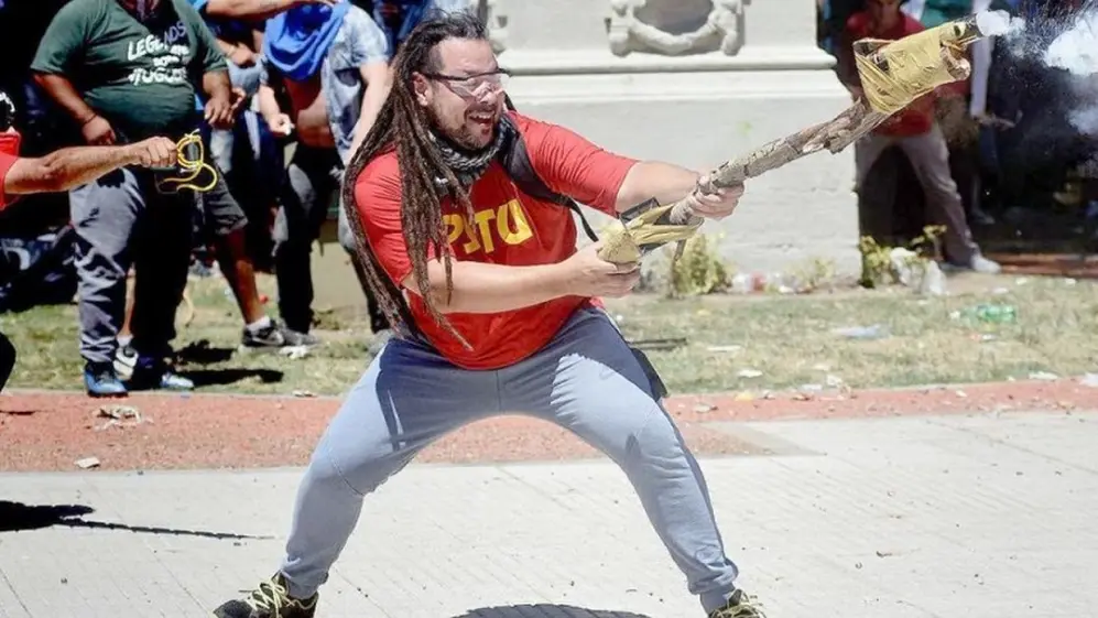 Sebastián Romero, en varios de los enfrentamientos que protagonizó.