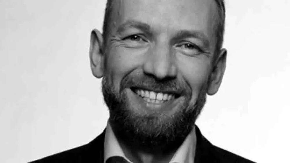 Daniel BÄk: 